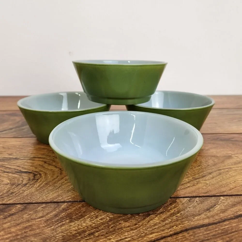 Set of 4 Vintage FIRE KING Anchor Hocking Green White Small Bowl Soup, Chili USA